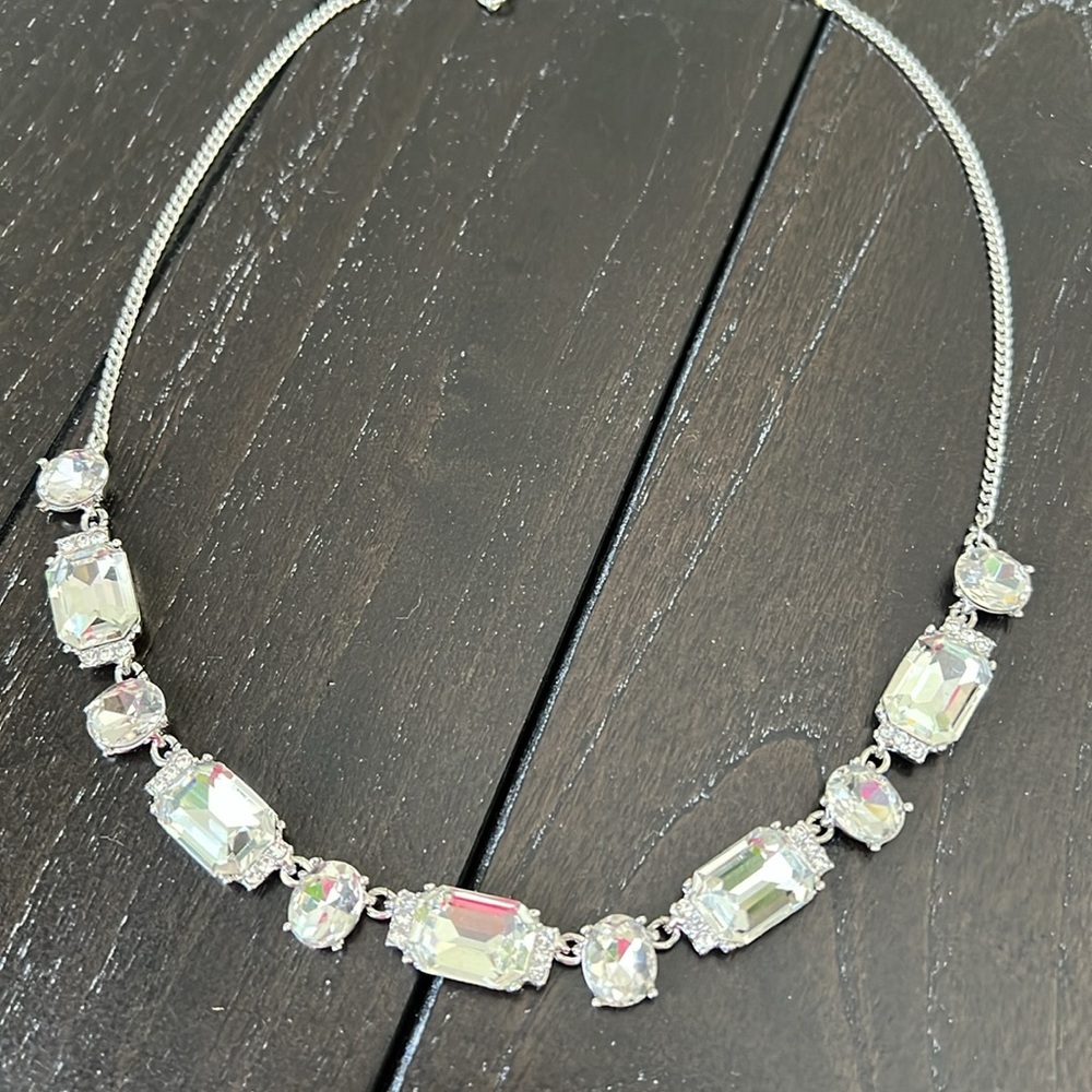 Givenchy Necklace - Picture 10 of 13